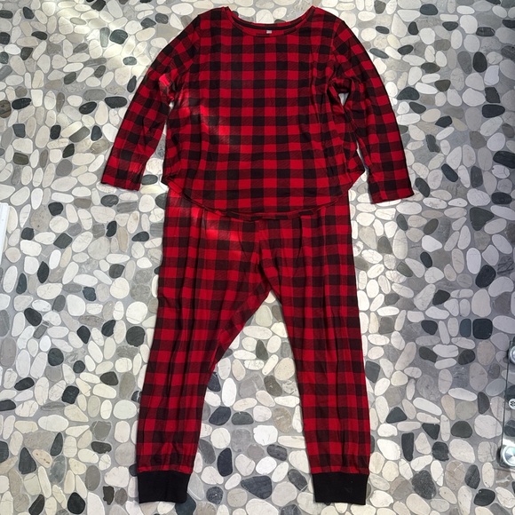 Simple Pleasures Red and Black Check Pajama Set - Picture 1 of 2